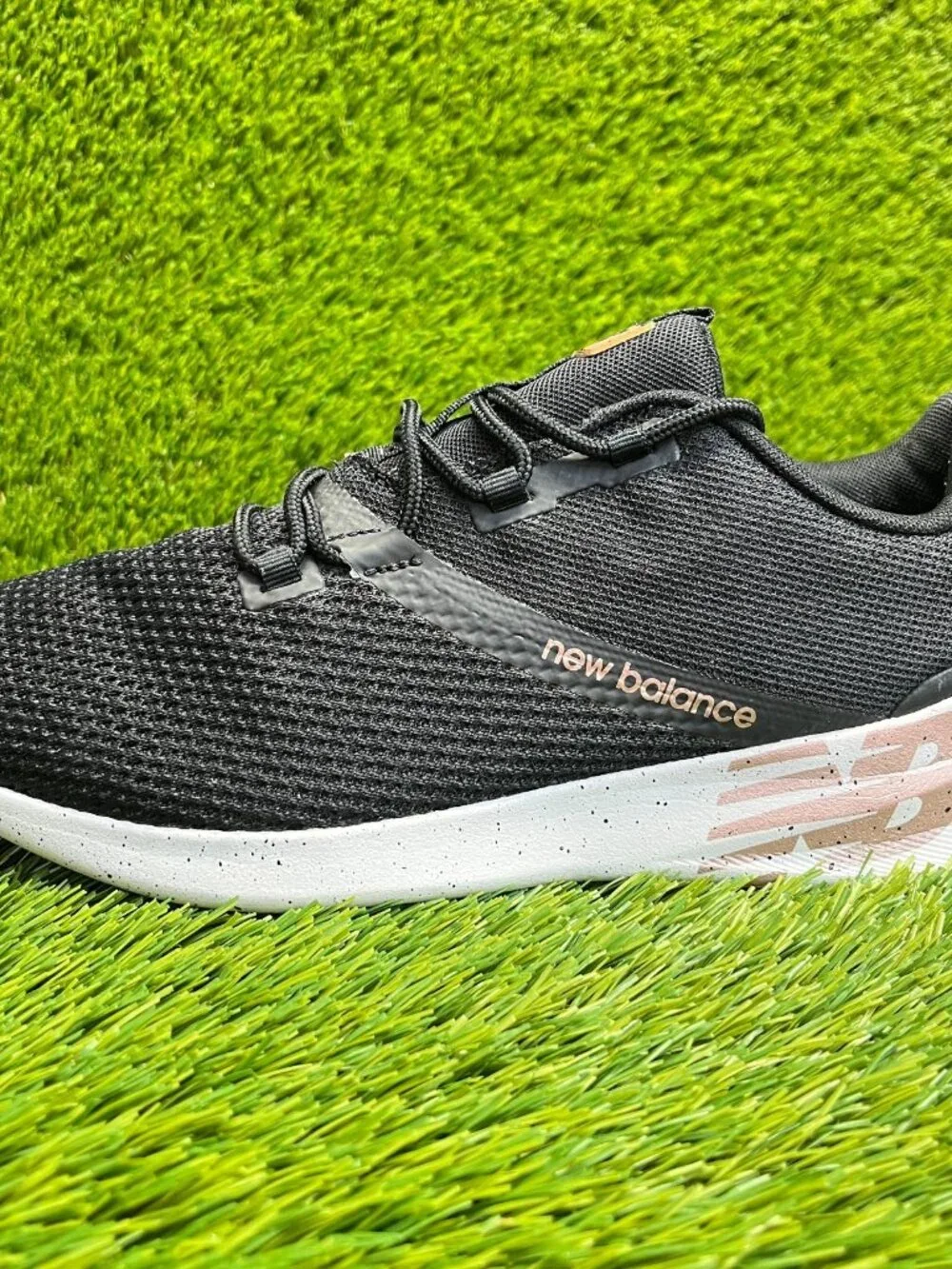 New Balance District Run Womens Size 11D‎ Black Athletic Running Shoes Sneakers